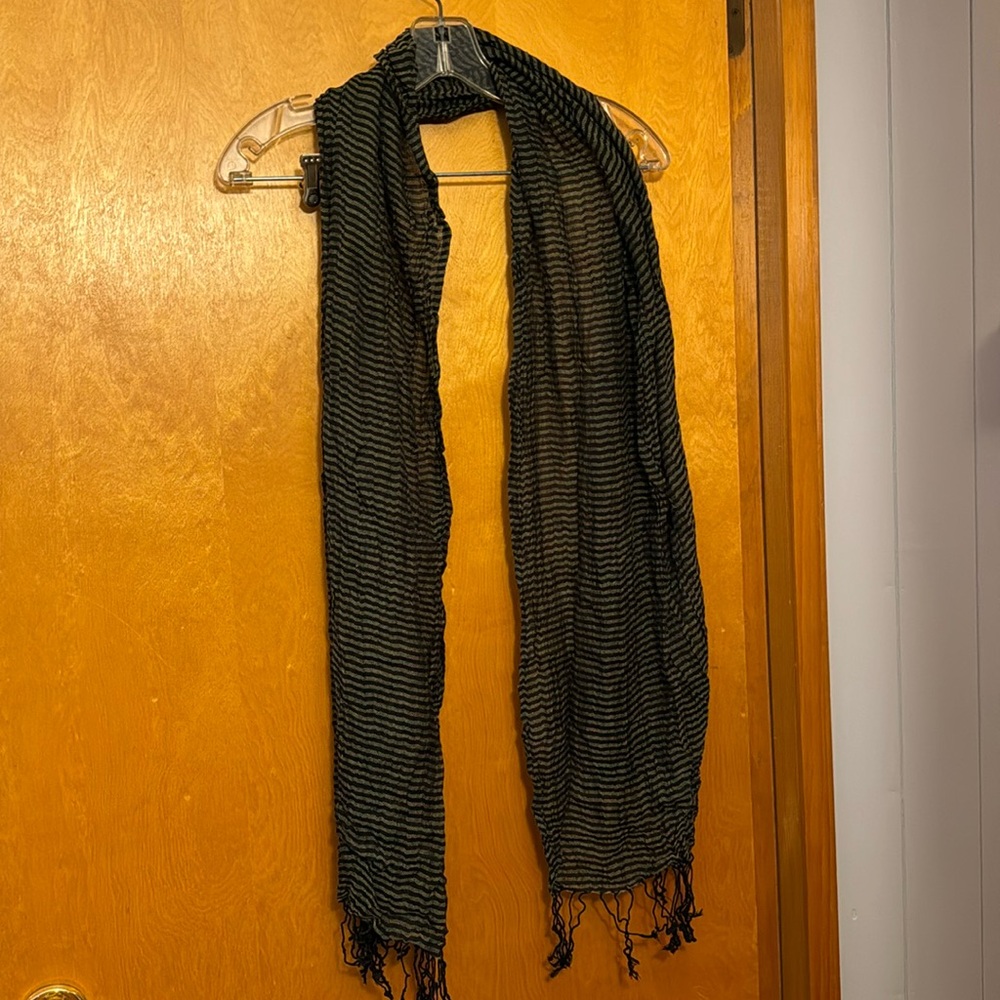 Black and green striped scarf